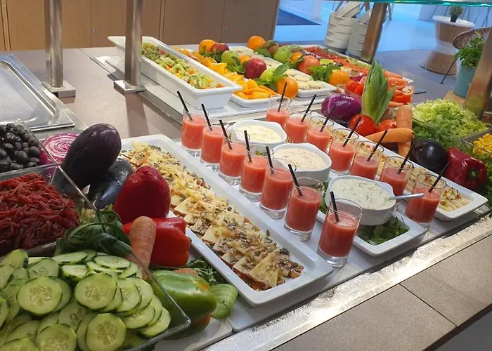 מלון Route Active